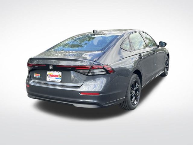 2025 Honda Accord SE photo 5