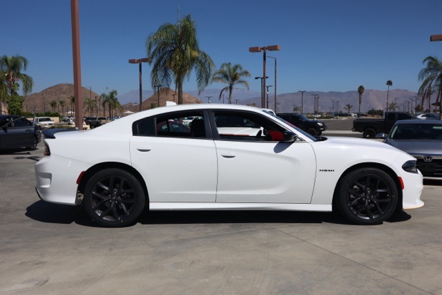 2022 Dodge Charger R/T photo 2