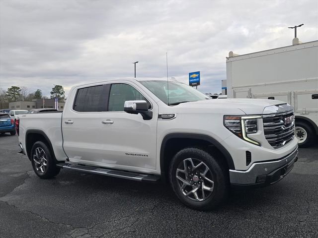 2023 GMC Sierra 1500 SLT's photo