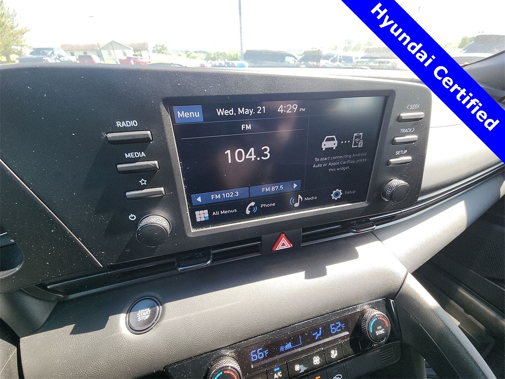 2025 Hyundai Elantra SEL Sport photo 15