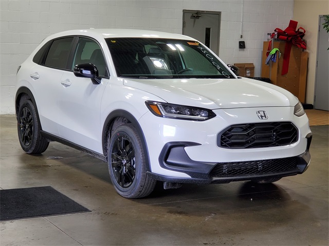 2026 Honda HR-V Sport photo 3
