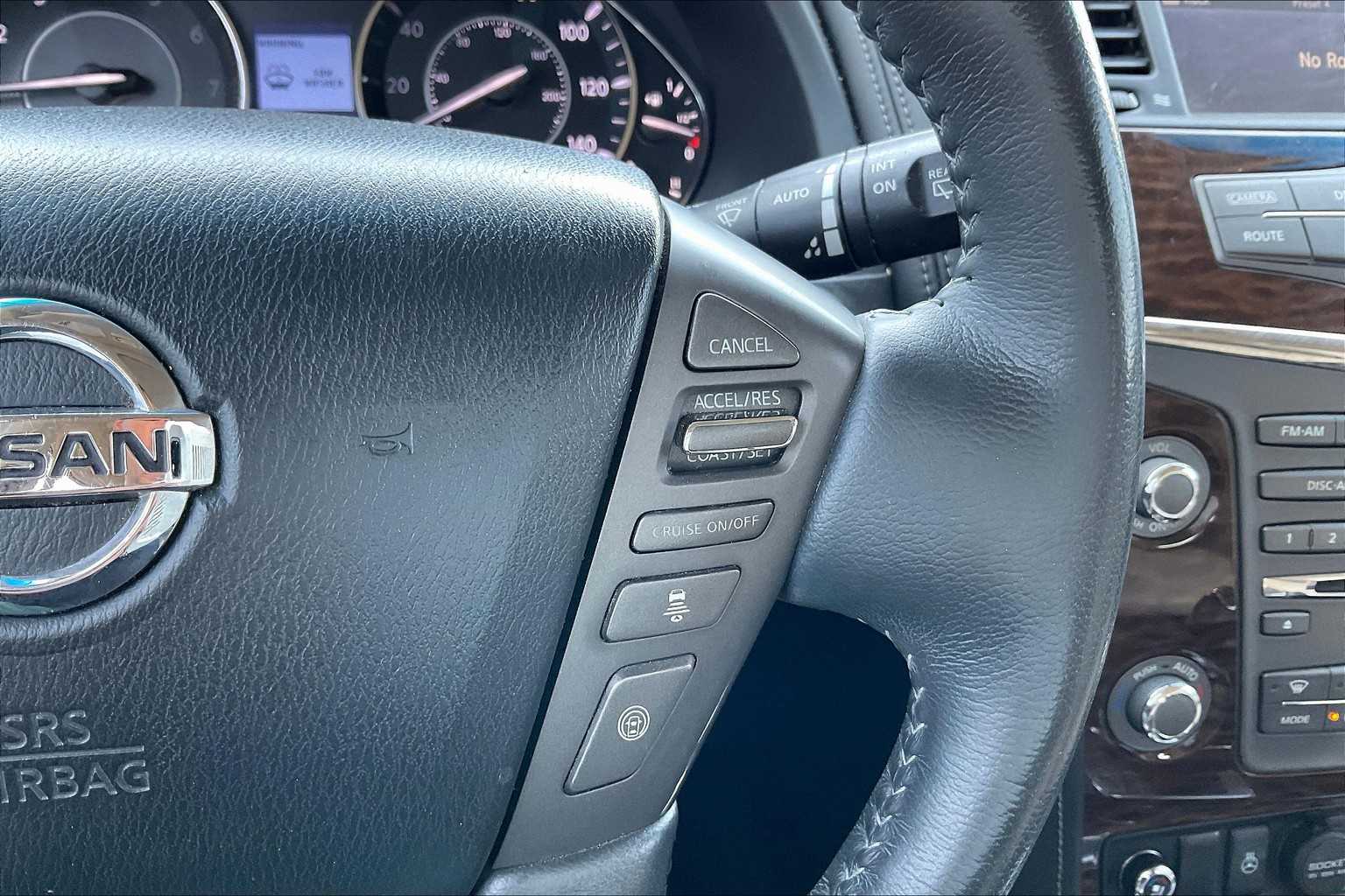 2017 Nissan Armada Platinum photo 23