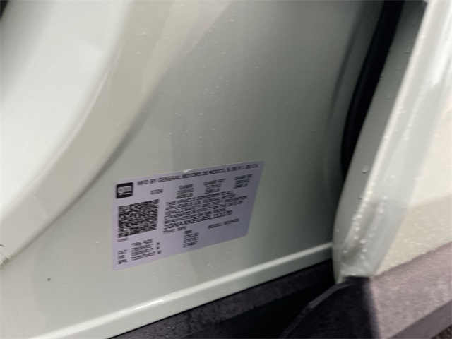 2025 CHEVROLET EQUINOX - Image 33