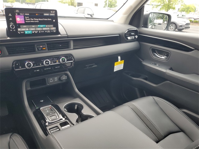 2025 Honda Pilot EX-L photo 10