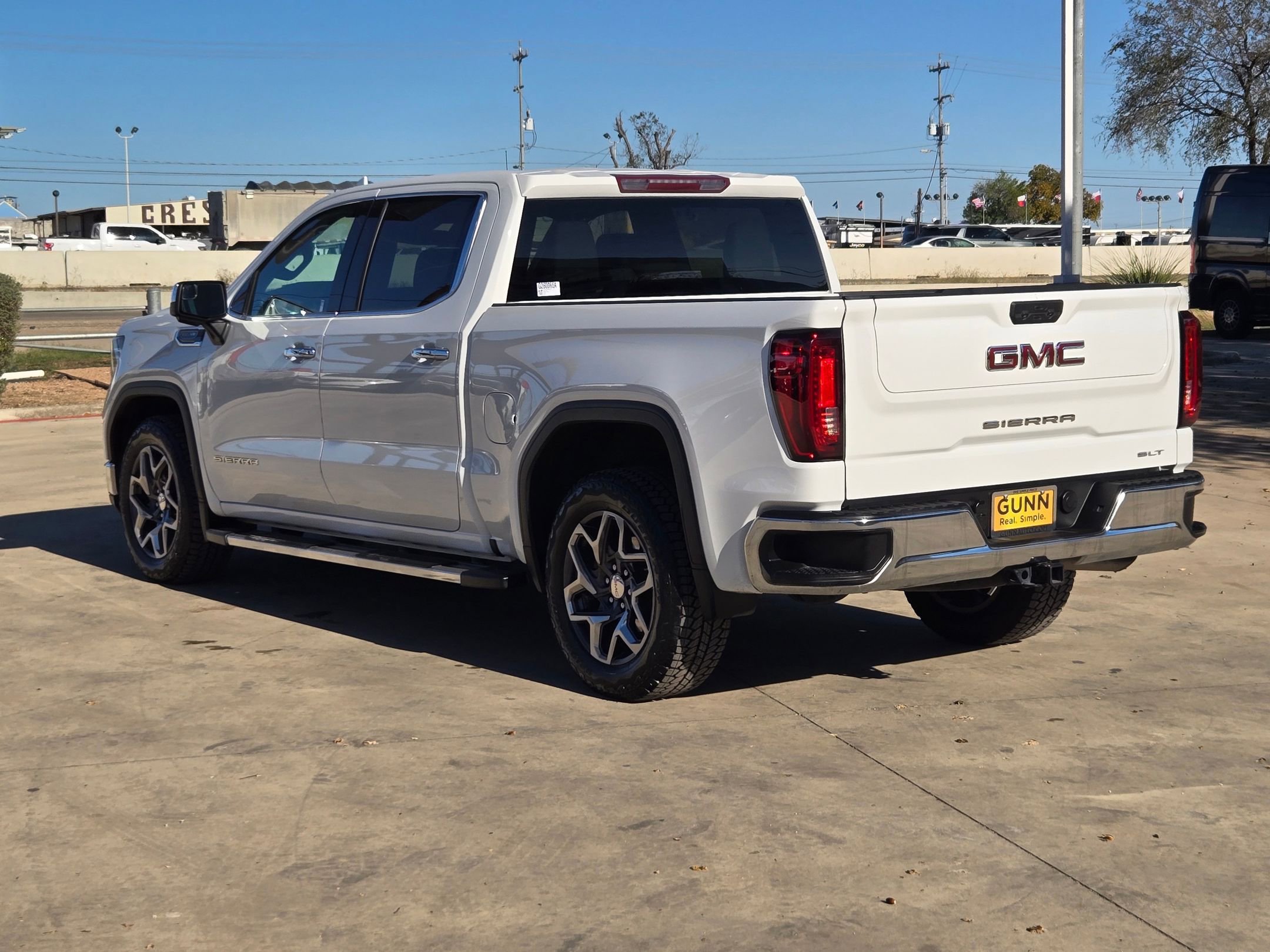 2022 Gmc Sierra 1500 SLT photo 3