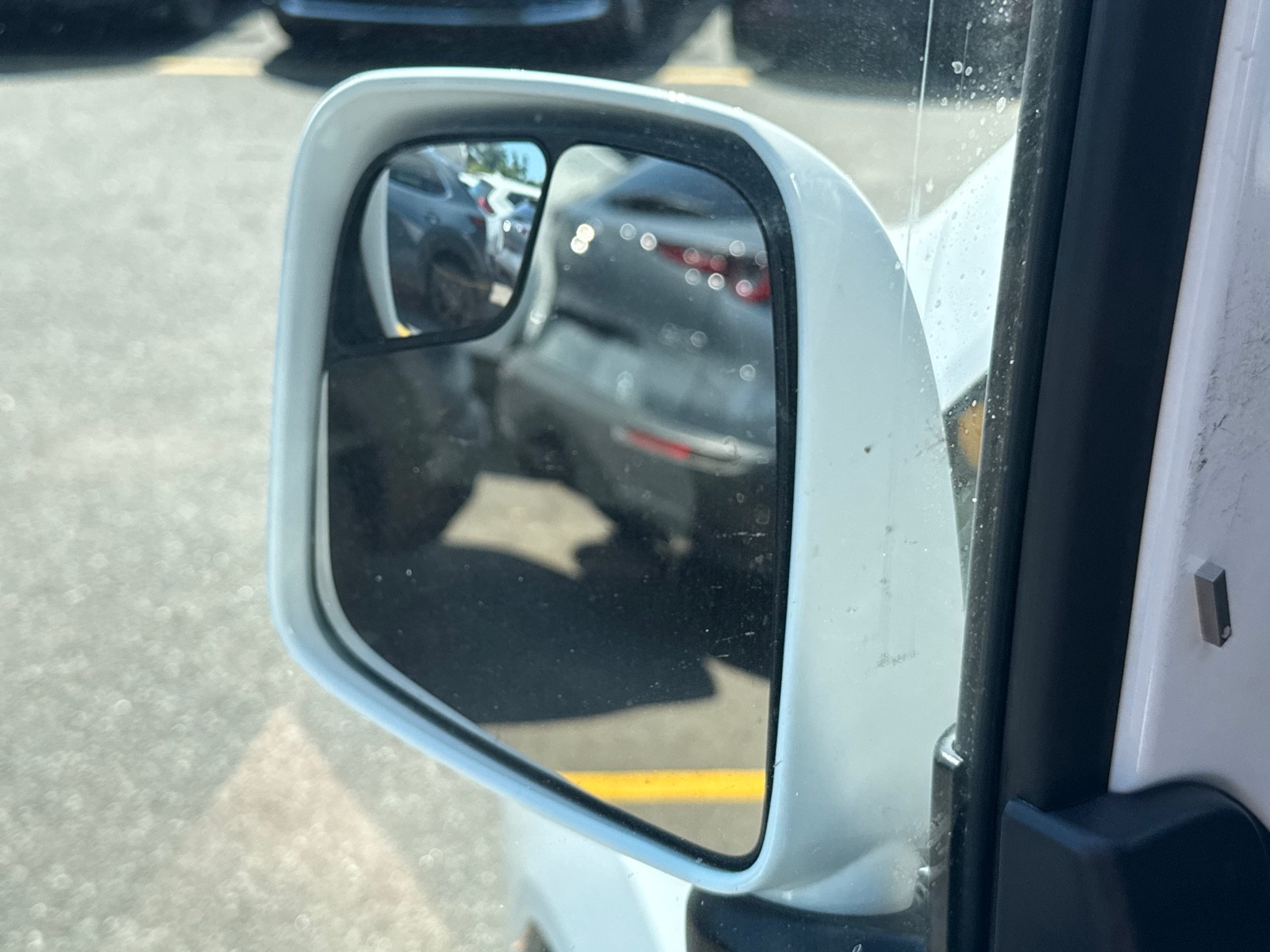 2020 Nissan NV200 SV photo 22