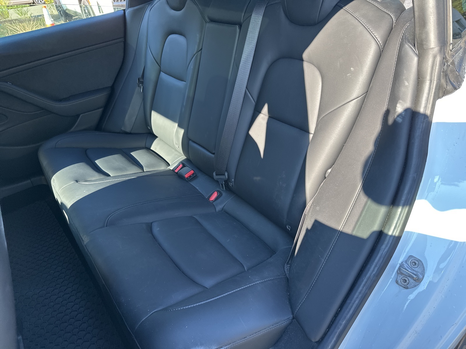 2019 Tesla Model 3 Standard Range Plus photo 25