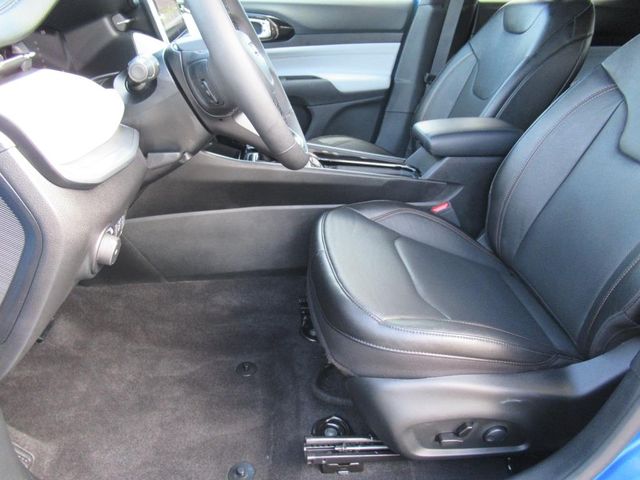 2024 Jeep Compass Limited photo 17