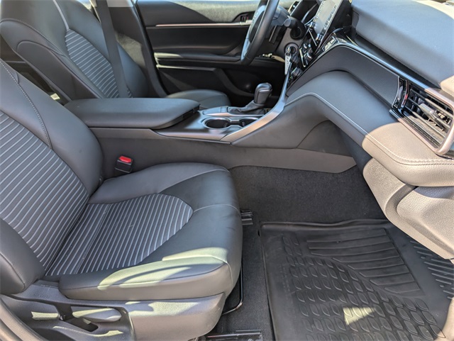 2024 Toyota Camry SE photo 22