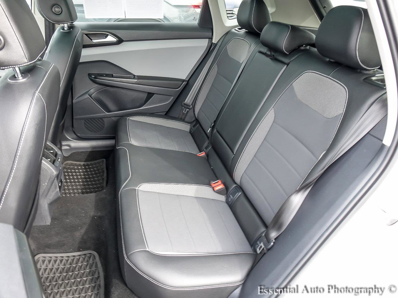 2023 VOLKSWAGEN TAOS - Image 9