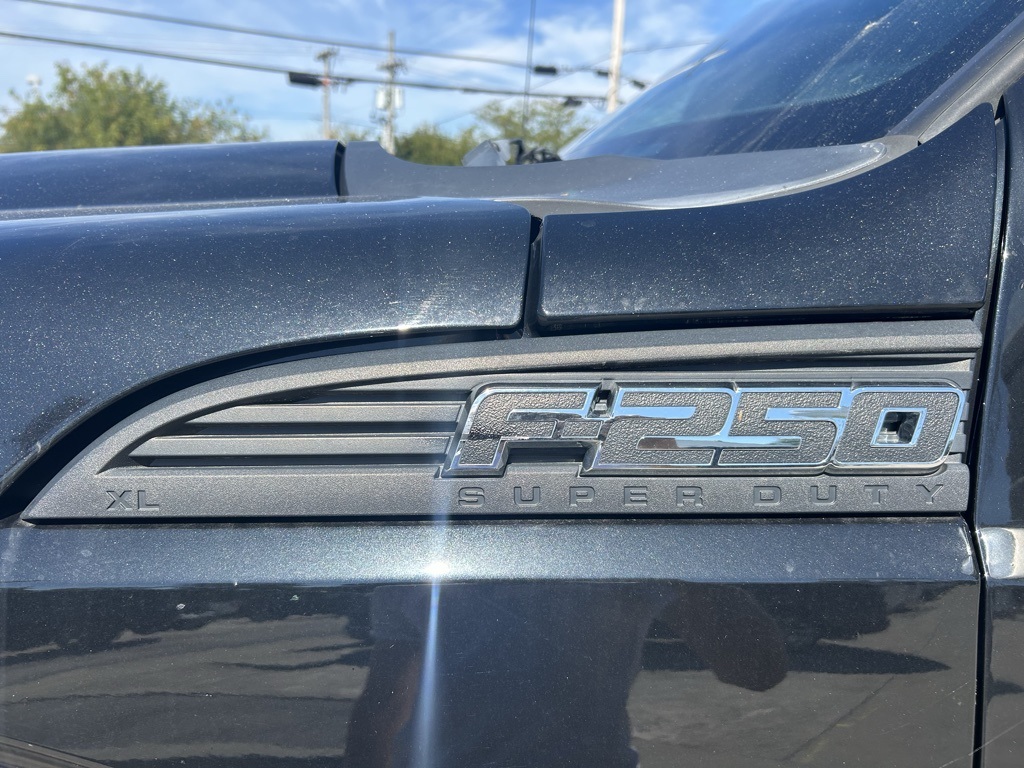 2013 Ford F-250 photo 11