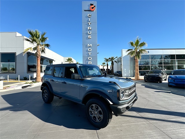 2025 Ford Bronco 4-Door Big Bend's photo
