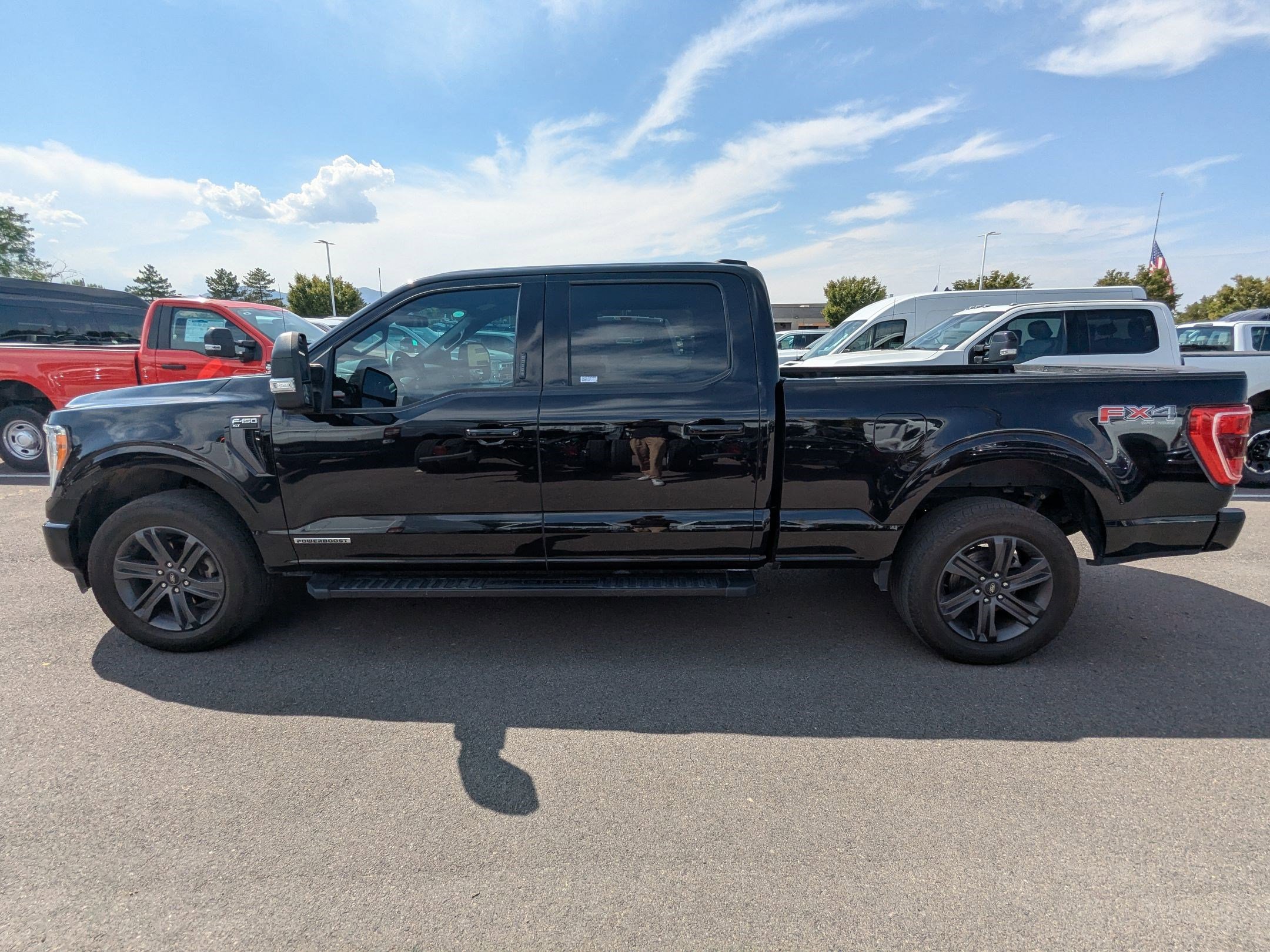 2023 Ford F-150 XLT photo 5