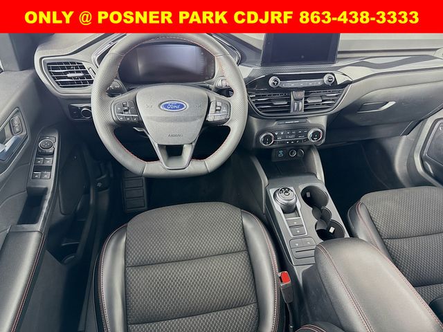 2023 Ford Escape ST-Line photo 20