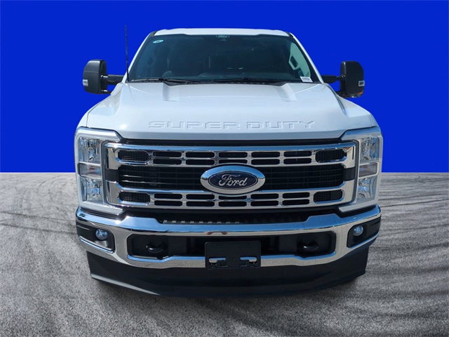 2025 Ford F-250 XLT photo 8