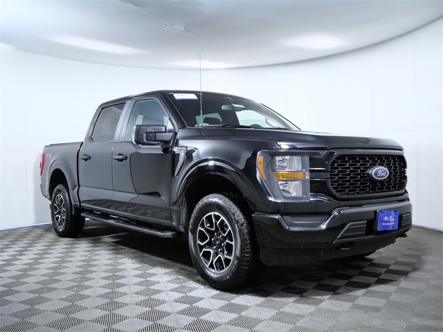 2023 Ford F-150 XL's photo