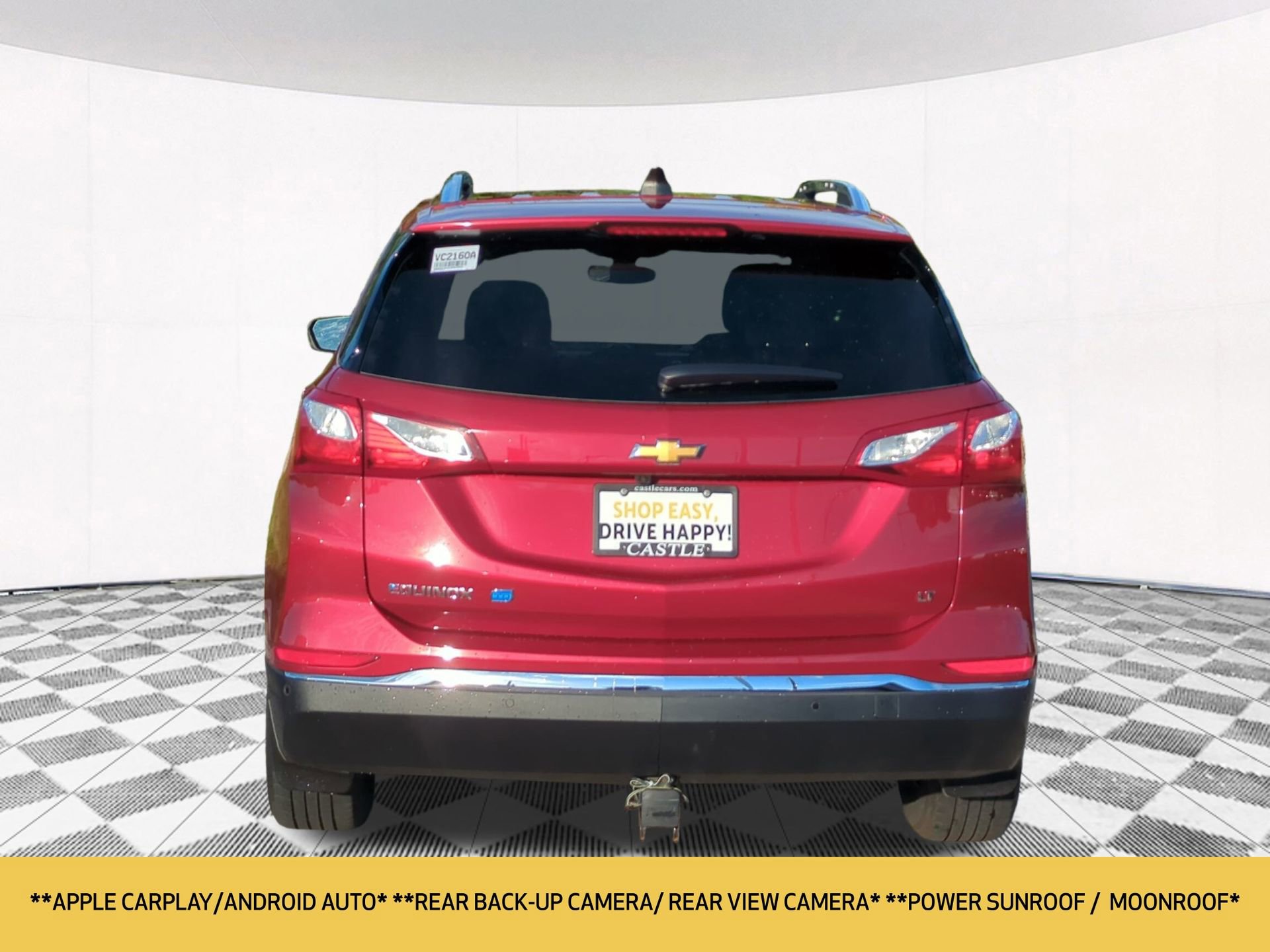 2018 Chevrolet Equinox LT photo 2