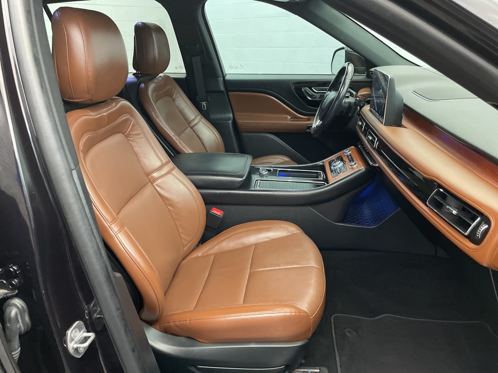 2020 Lincoln Aviator Reserve photo 20