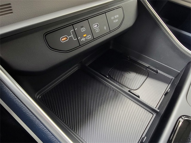 2026 Kia Carnival EX photo 32