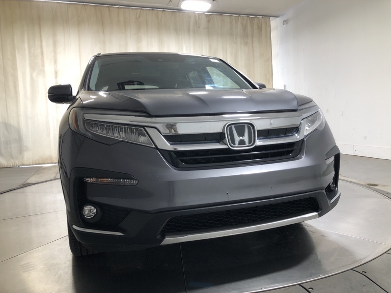 2019 Honda Pilot Touring photo 2