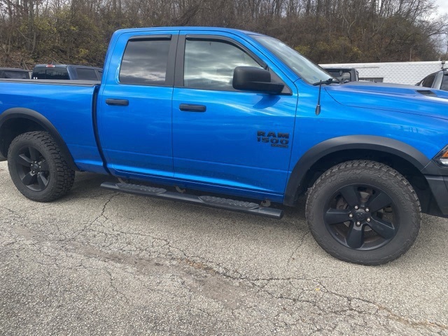 2020 Ram 1500 Classic Warlock photo 2