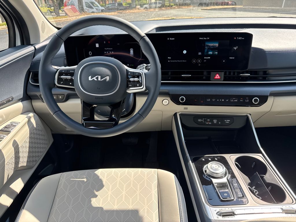 2026 Kia Carnival SX photo 23