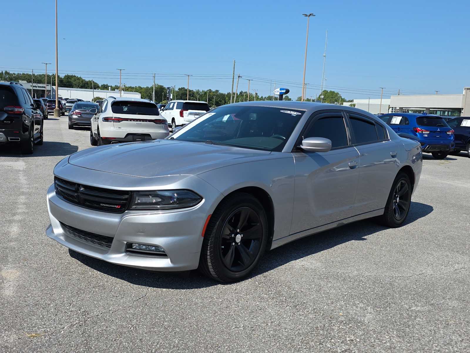 2018 Dodge Charger SXT Plus photo 3