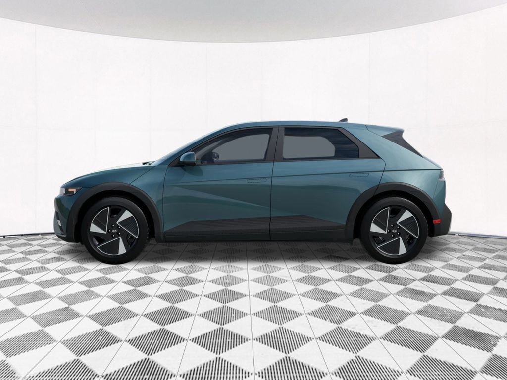 2025 Hyundai Ioniq 5 SE photo 2