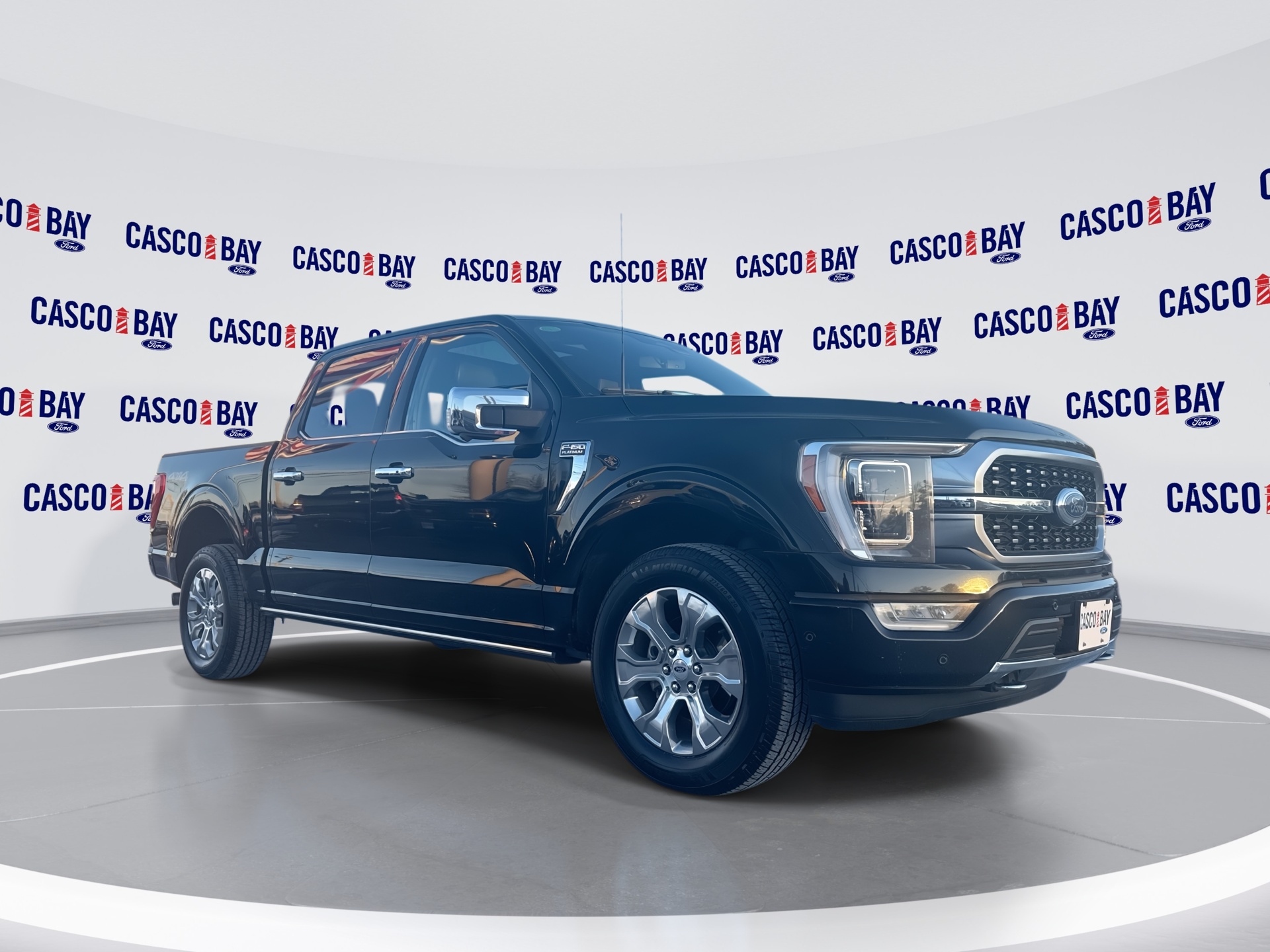 2023 Ford F-150 Platinum's photo