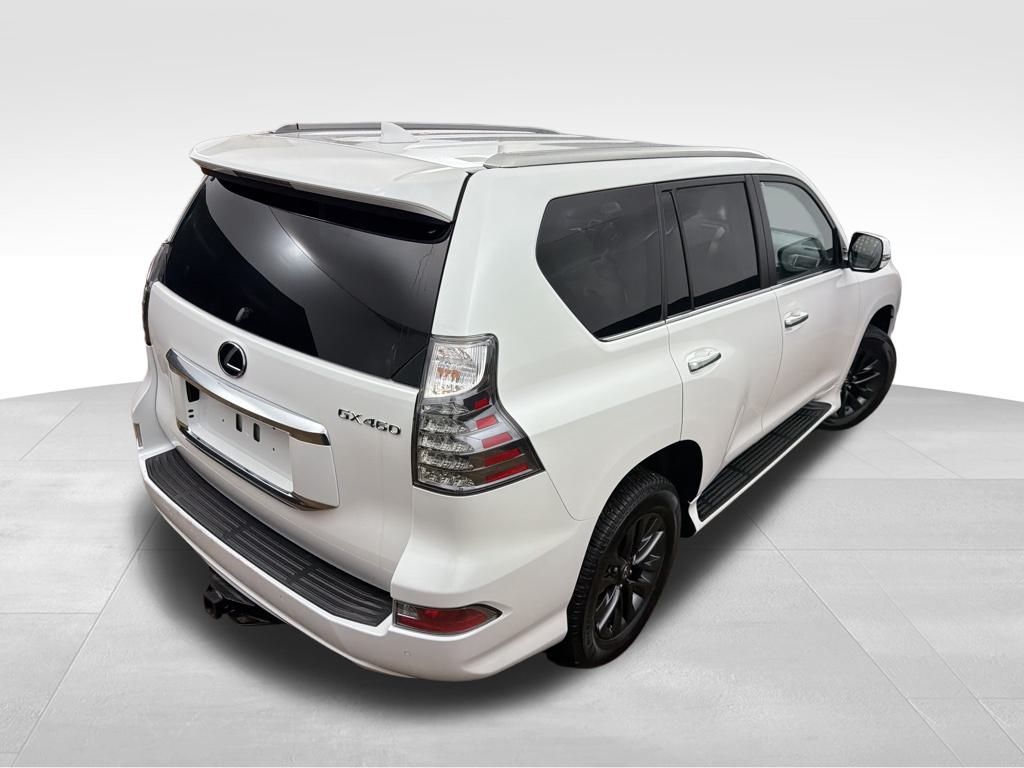 2021 Lexus GX 460 photo 3