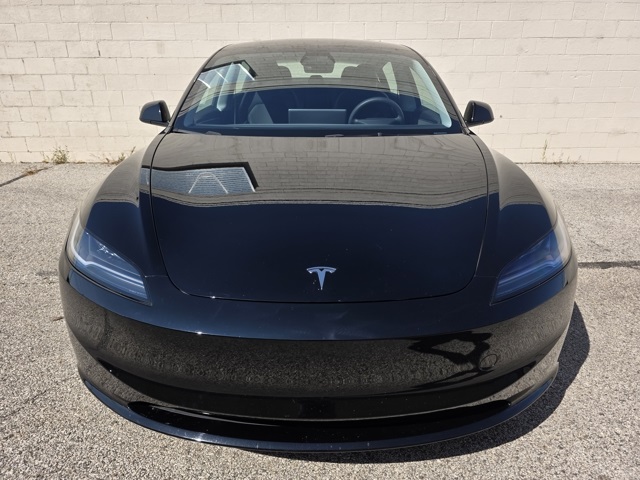 2024 Tesla Model 3 photo 8