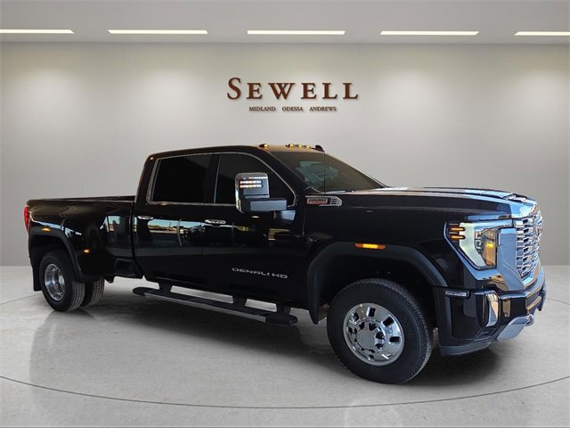 2026 Gmc Sierra 3500 HD Denali photo 4