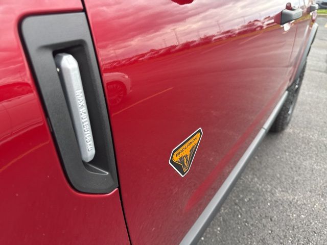 2025 Ford Bronco Sport Badlands photo 2