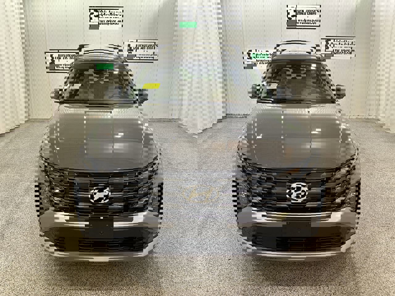 2026 Hyundai Tucson SEL photo 2