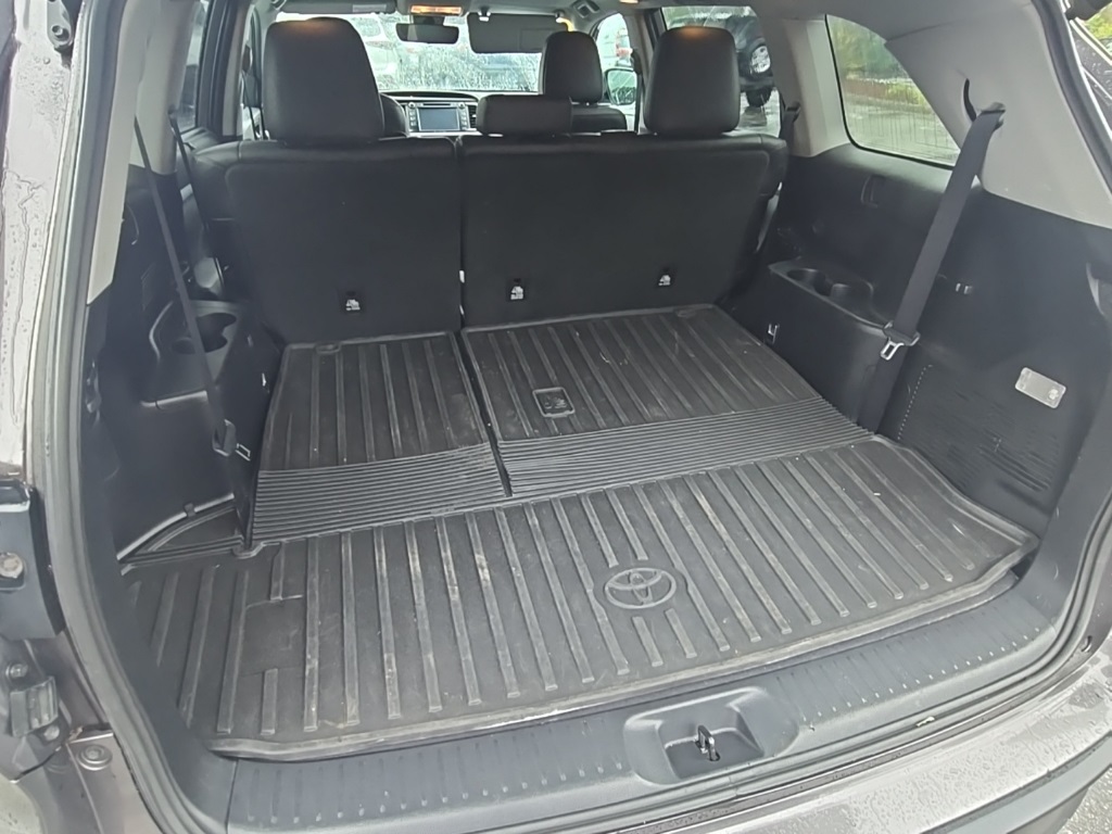 2019 Toyota Highlander XLE photo 7
