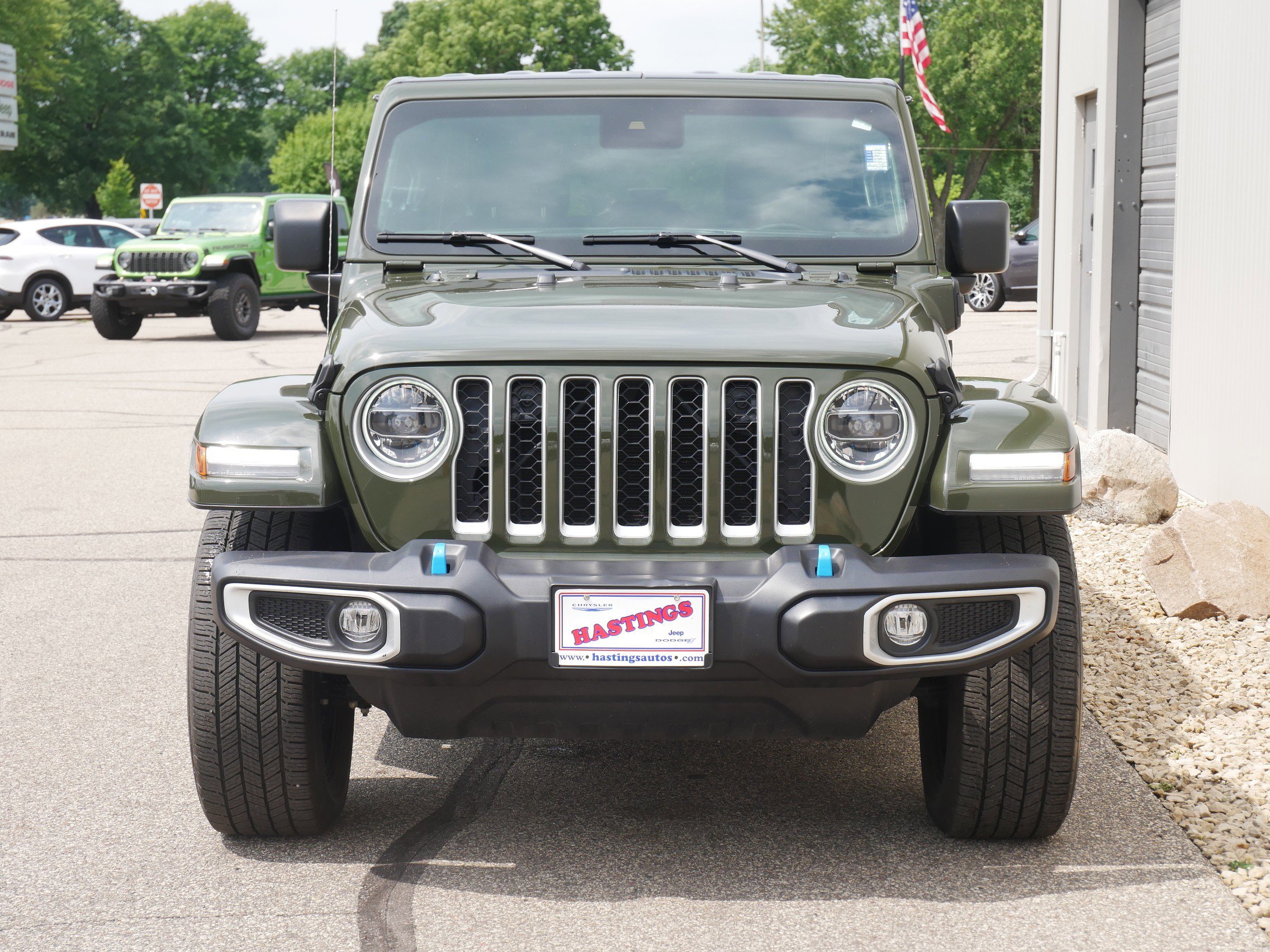 2022 Jeep Wrangler 4xe Unlimited Sahara photo 8