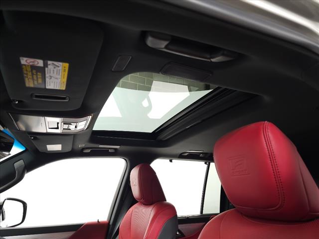 2023 Lexus LX 600 photo 18