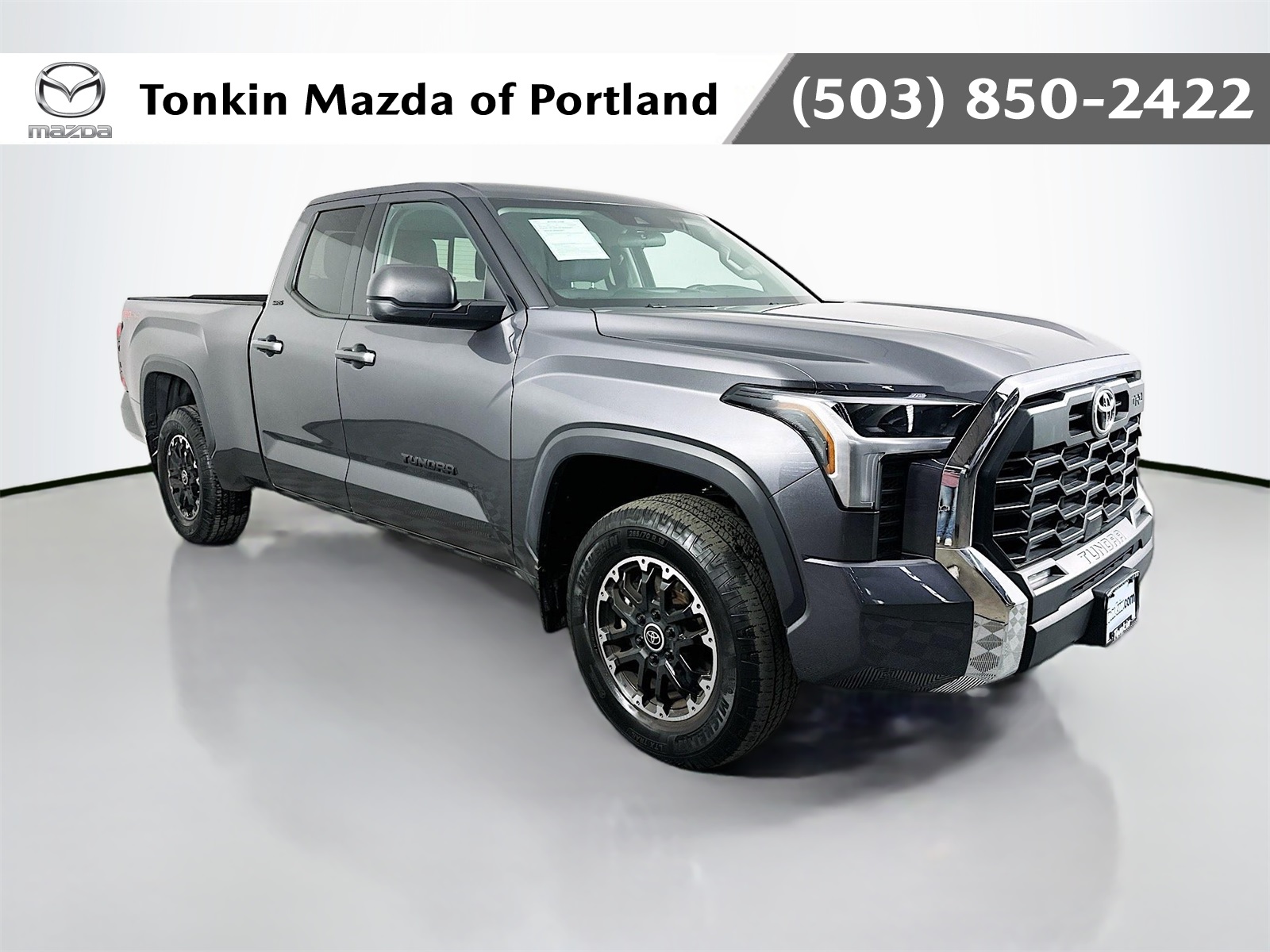 2022 Toyota Tundra SR5's photo