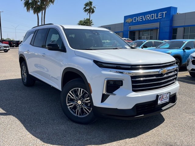 2025 Chevrolet Traverse LT's photo