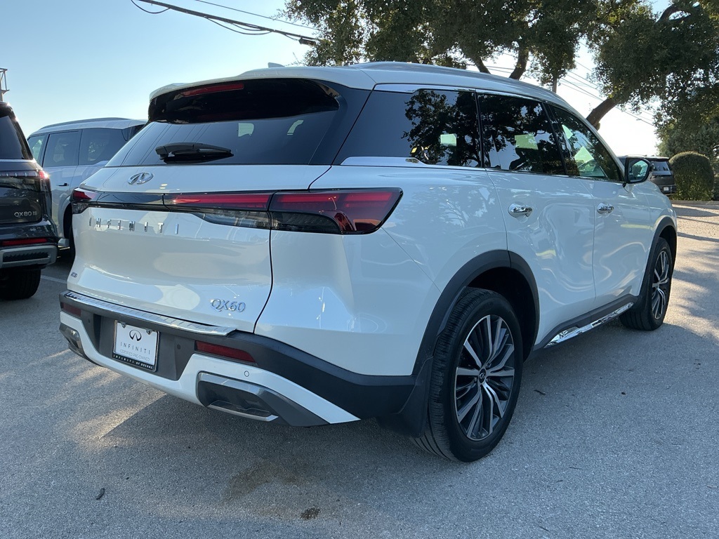 2023 Infiniti QX60 Sensory photo 3