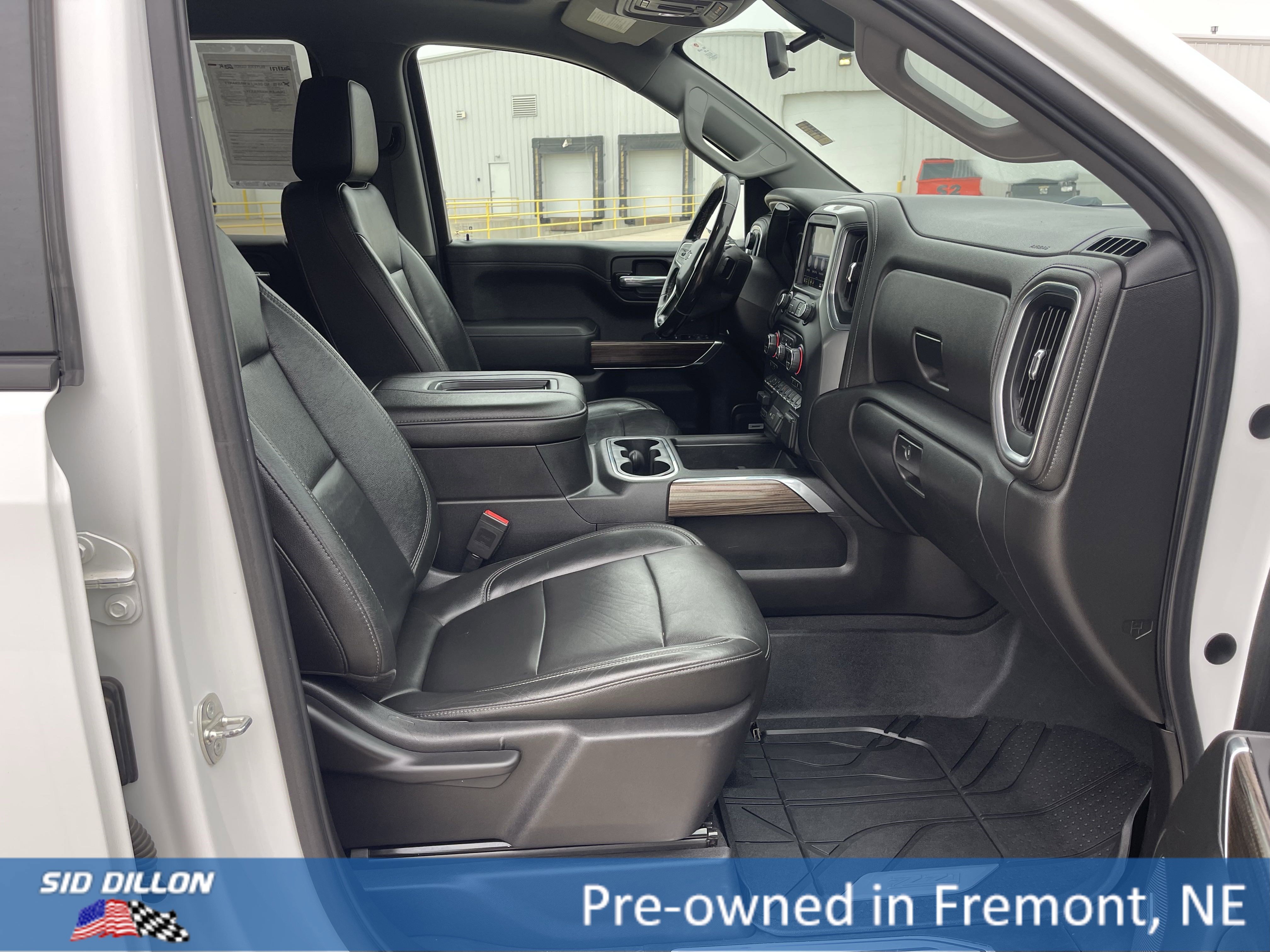 2019 Chevrolet Silverado 1500 LT Trail Boss photo 3