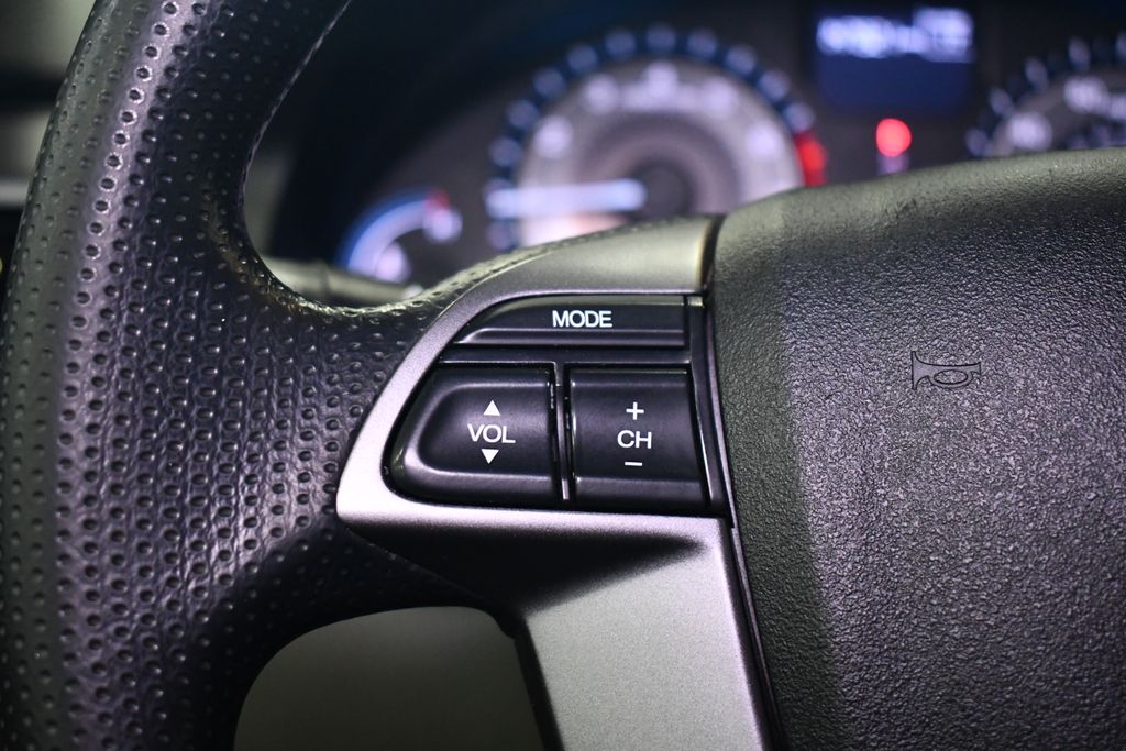 2011 Honda Odyssey EX photo 20