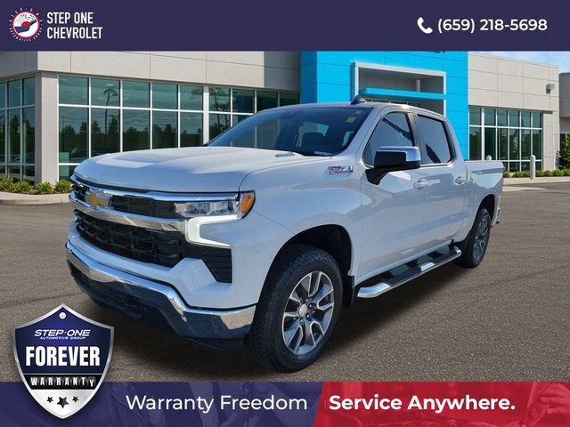 2025 Chevrolet Silverado 1500 LT's photo