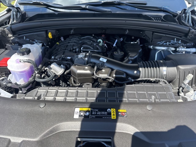 2025 Jeep Grand Cherokee Laredo Altitude photo 16