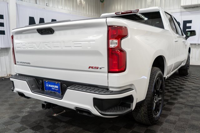 2026 Chevrolet Silverado 1500 RST photo 4