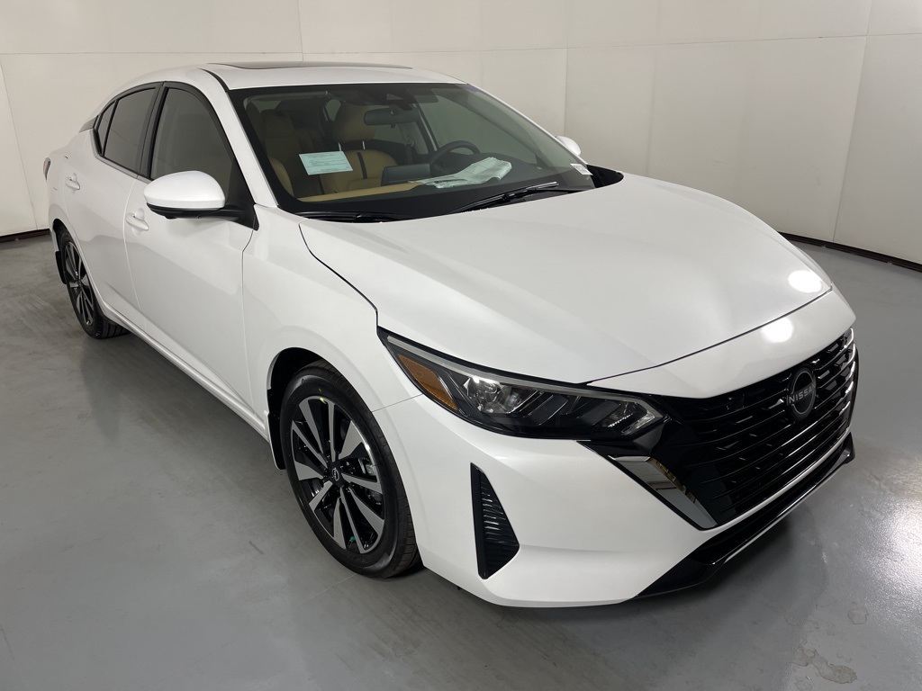 2025 Nissan Sentra SV photo 2