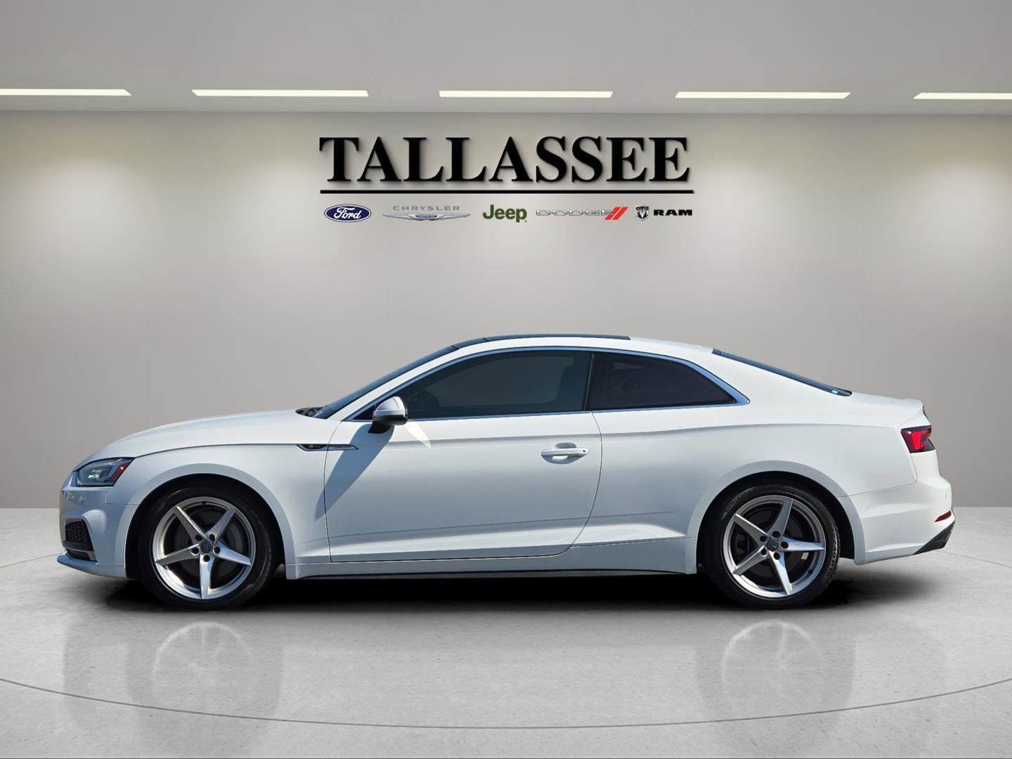 2019 Audi A5 Quattro Premium Plus photo 10