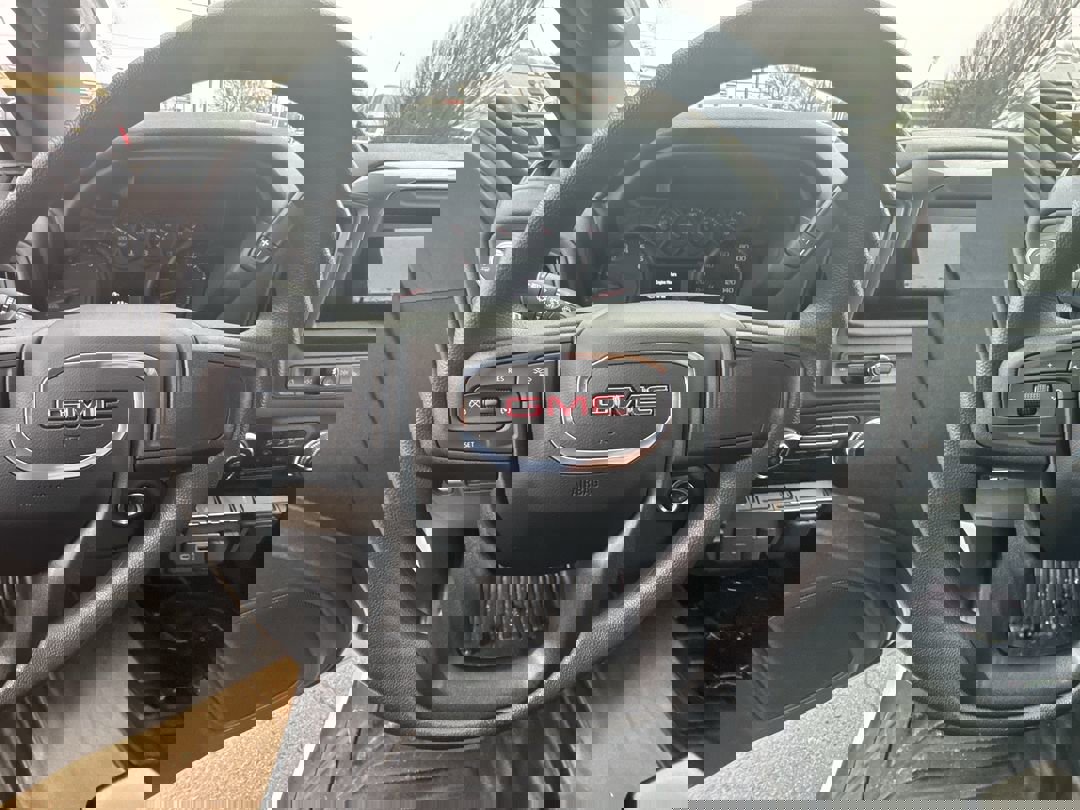 2024 GMC Sierra 2500 HD Pro