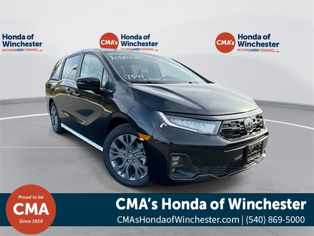 2026 Honda Odyssey Touring's photo