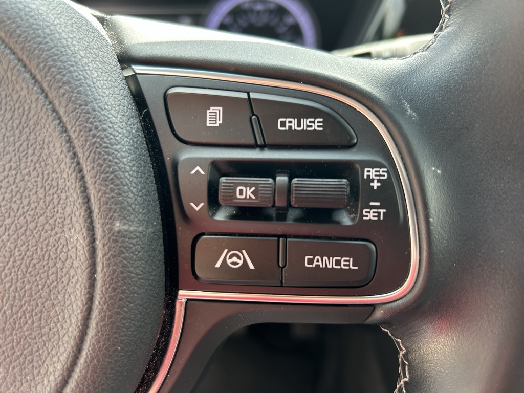 2022 Kia Niro LXS photo 15